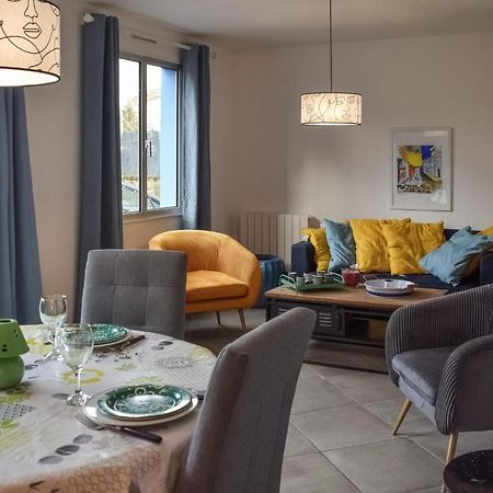 Awesome Home In Paimpol With Kitchen Bagian luar foto