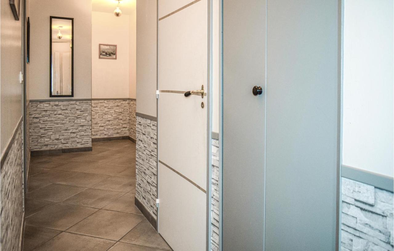 Awesome Home In Paimpol With Kitchen Bagian luar foto
